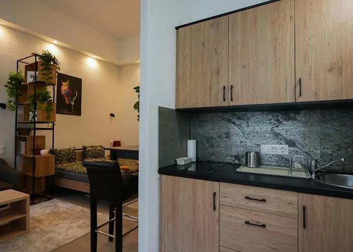 Ruinbar Nights Style With Ac Apartment